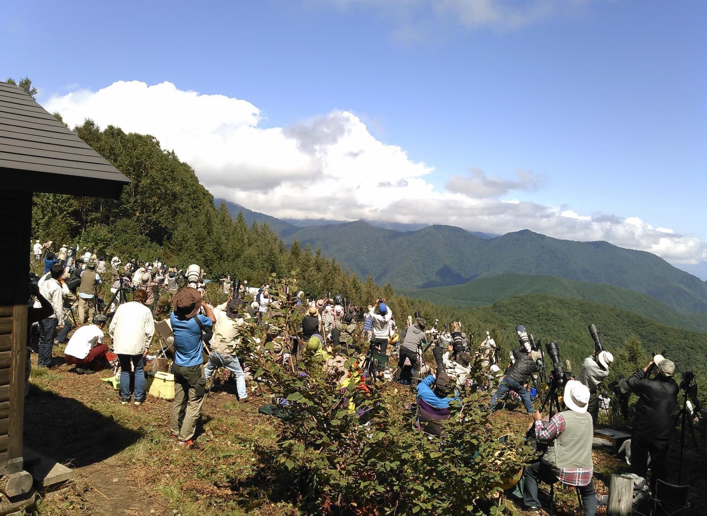 地域情報編集局_人と暮らしイメージ
